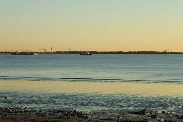 26_15.10. Elbe bei Brokdorf